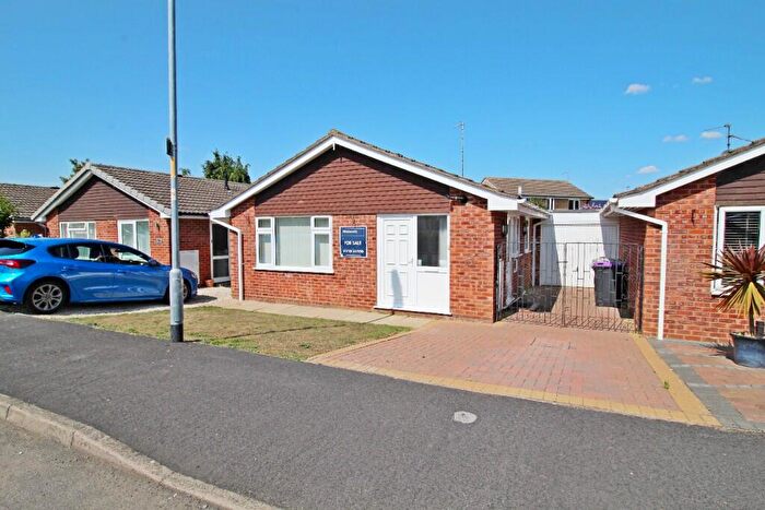 2 Bedroom Detached Bungalow For Sale In Towning Close, Deeping St James, PE6