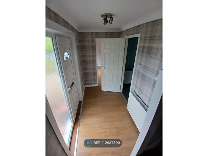 3 Bedroom Terraced House To Rent In Cultenhove Road, Stirling, FK7