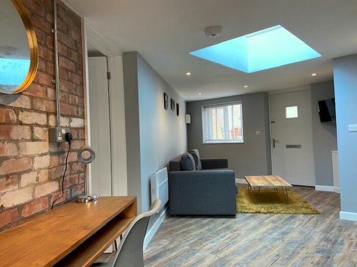 1 Bedroom Flat To Rent In Annex, Goodwin Drive, BS14