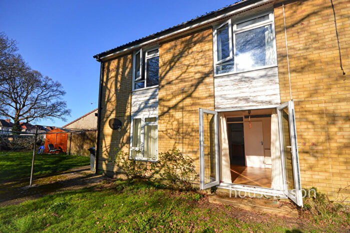 1 Bedroom Flat For Sale In Craigmoor Avenue, Bournemouth, BH8