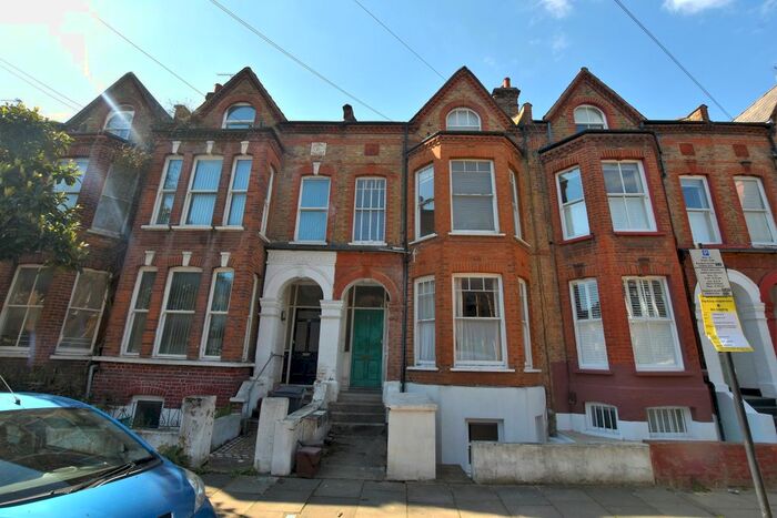 2 Bedroom Flat To Rent In Roseleigh Avenue, London, N5