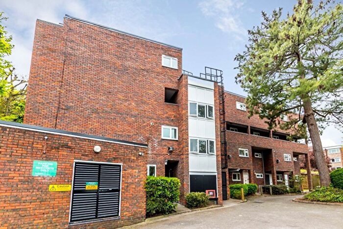 1 Bedroom Flat To Rent In Littlecombe Close, Kersfield Road, London, SW15
