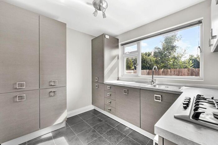 2 Bedroom Apartment To Rent In Station Way, Buckhurst Hill, IG9