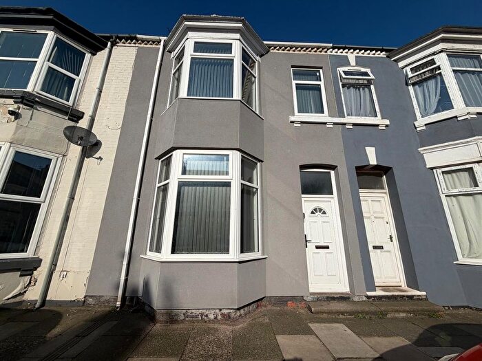 1 Bedroom Flat To Rent In Queen Street, Redcar, TS10