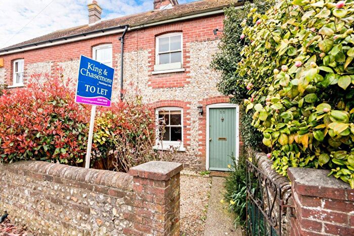 2 Bedroom Terraced House To Rent In Chichester, PO19