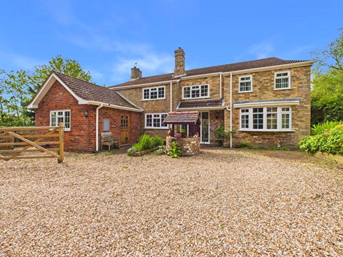 5 Bedroom Detached House For Sale In Huttoft Road, Thurlby, Alford, LN13