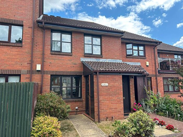 1 Bedroom Flat To Rent In Colborne Close, Baiter Park, Poole, BH15