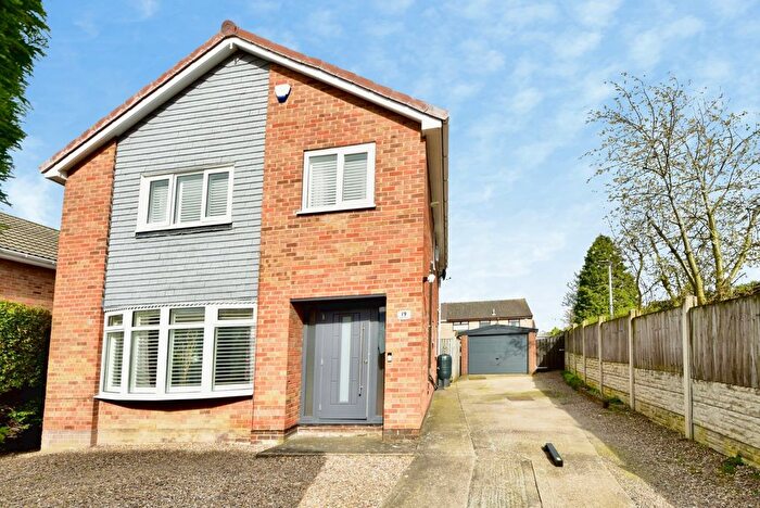 4 Bedroom Detached House For Sale In Ash Close, Killamarsh, Sheffield, Derbyshire, S21