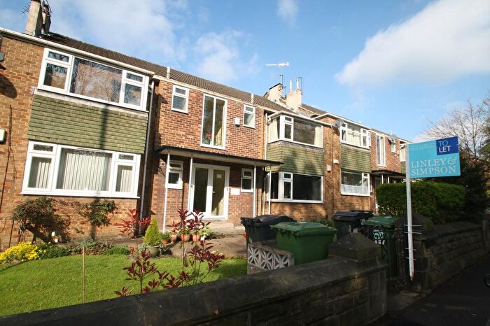 1 Bedroom Flat To Rent In Whinbrook Court, Leeds, West Yorkshire, Uk, LS17