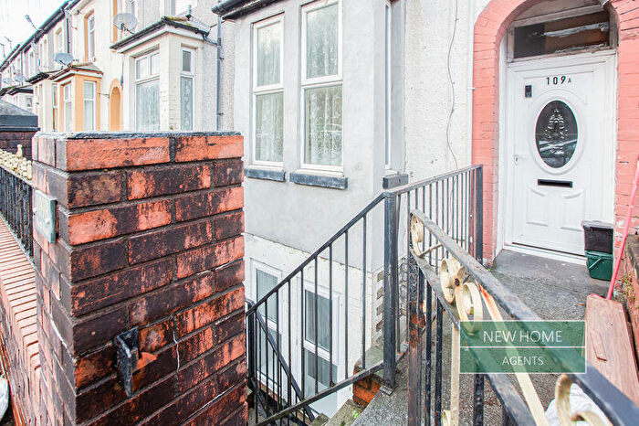 3 Bedroom Terraced House For Sale In North Road, Ferndale, Rhondda Cynon Taff, CF43