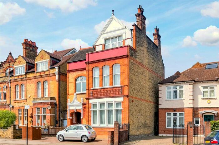 1 Bedroom Apartment To Rent In Nightingale Lane, London, SW12