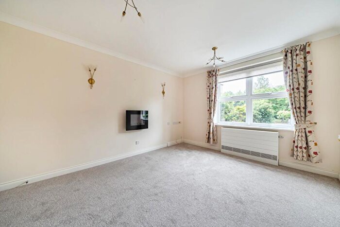 2 Bedroom Retirement Property For Sale In Water Street, Abergele, LL22