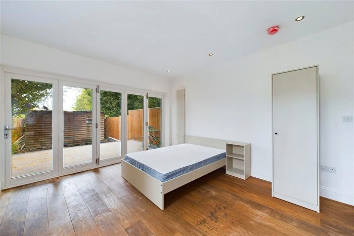 1 Bedroom Property To Rent In Wightman Road, London, N4