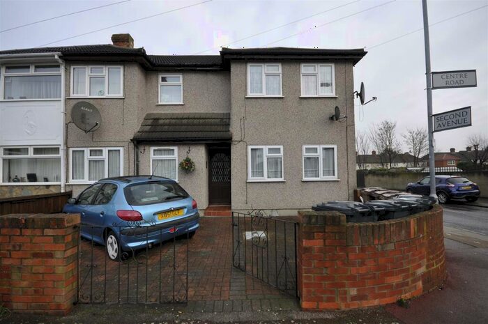 1 Bedroom Apartment To Rent In Second Avenue, Dagenham, RM10