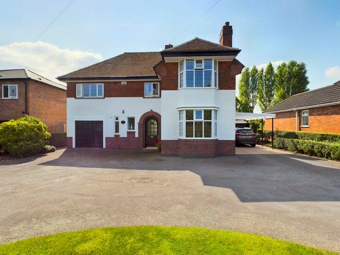 4 Bedroom Detached House To Rent In Henhurst Hill, Burton-on-Trent, DE13