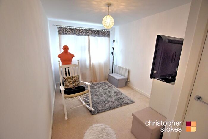 2 Bedroom Apartment To Rent In Foundry Gate, Waltham Cross, Hertfordshire, EN8