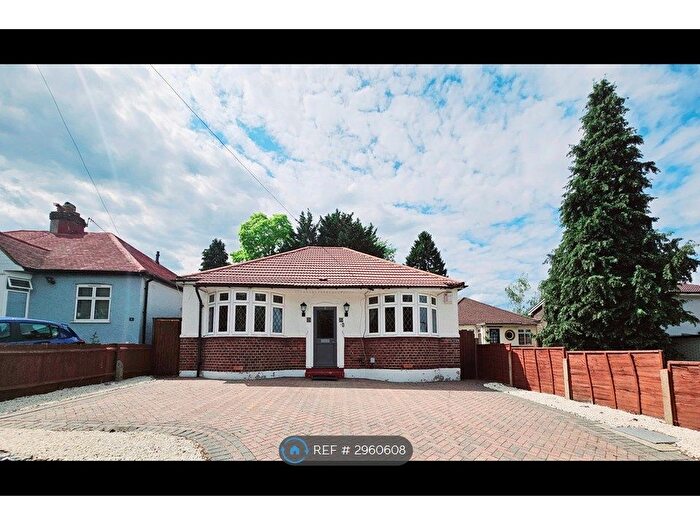 4 Bedroom Bungalow To Rent In Sandy Lane, Orpington, BR6
