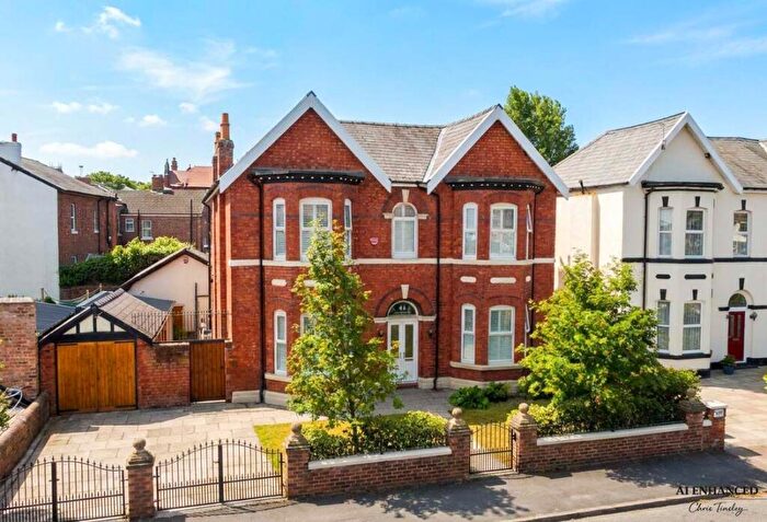 4 Bedroom Detached House For Sale In Arbour Street, Southport, PR8