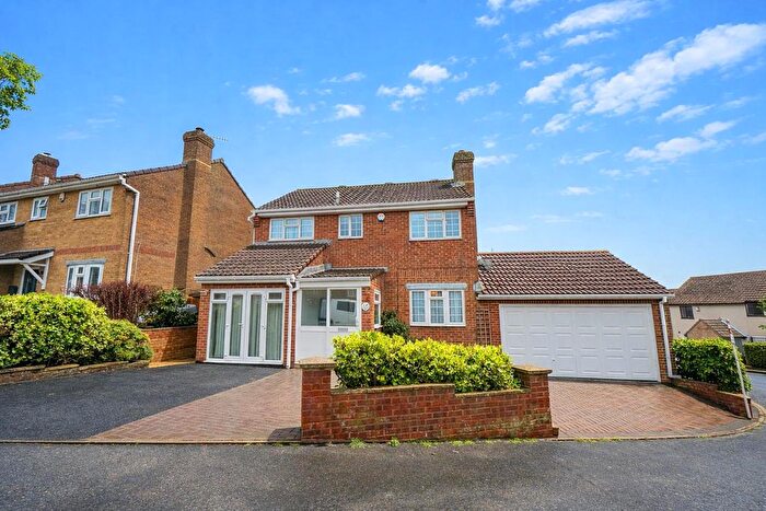 4 Bedroom Detached House For Sale In Greenfields Close, St Leonards-On-Sea, TN37