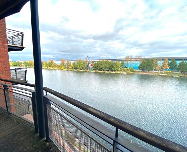 2 Bedroom Apartment To Rent In Henke Court, Schooner Way, CF10