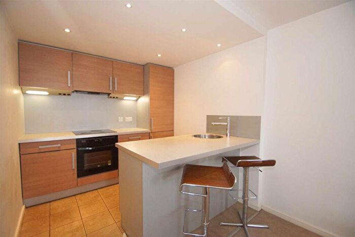 1 Bedroom Flat To Rent In Trinity One, Leeds City Centre, Leeds, LS9