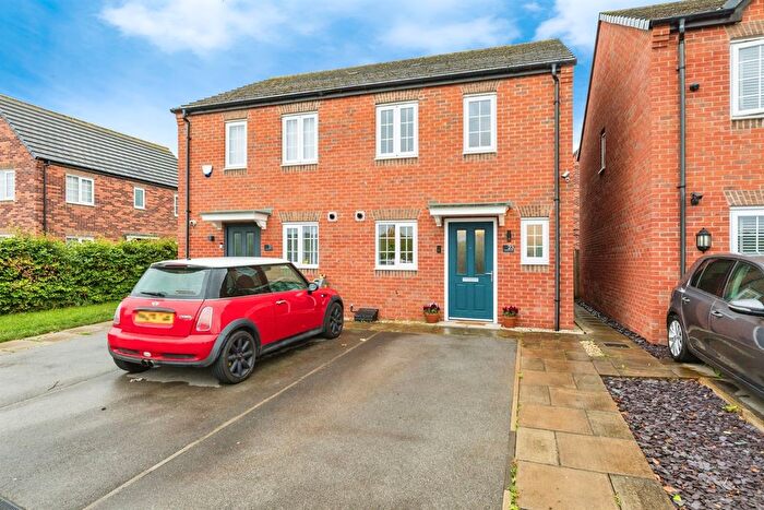 2 Bedroom Semi-Detached House For Sale In Buzzard Avenue, Mexborough, S64