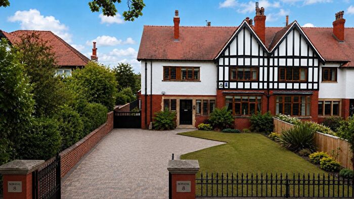 4 Bedroom Semi-Detached House For Sale In Argyle Road, Hesketh Park, Southport, Merseyside, PR9