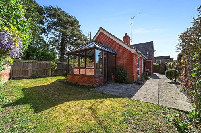 2 Bedroom Bungalow For Sale In Saddlemakers Lane, Melton, IP12