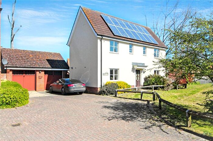 4 Bedroom Detached House For Sale In Jermyn Way, Tharston, Norwich, Norfolk, NR15
