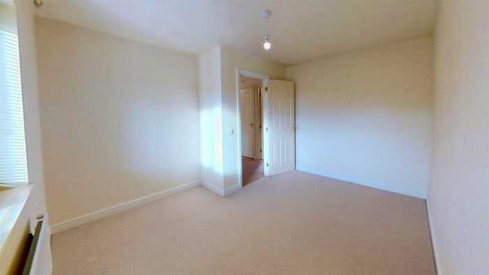 5 Bedroom Detached House To Rent In Plantation Place, Shenley Brook End, Milton Keynes, MK5