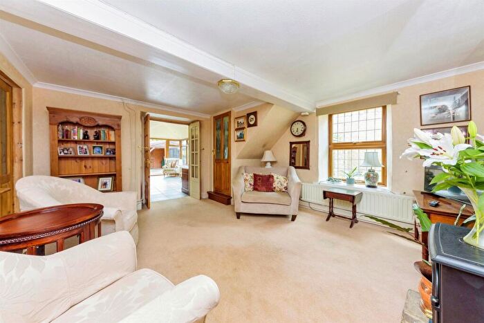 4 Bedroom Detached House For Sale In Station Road, Nassington, Peterborough, PE8