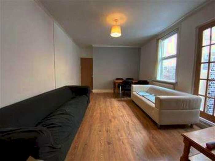 5 Bedroom Property To Rent In Clun Terrace, Cardiff, CF24