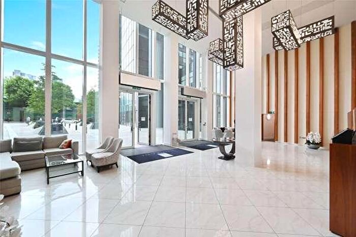 1 Bedroom Apartment To Rent In Talisman Tower, Lincoln Plaza, Canary Wharf, South Quay, London, E14