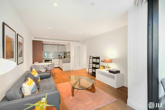 2 Bedroom Apartment To Rent In Riverlight Quay London, SW11