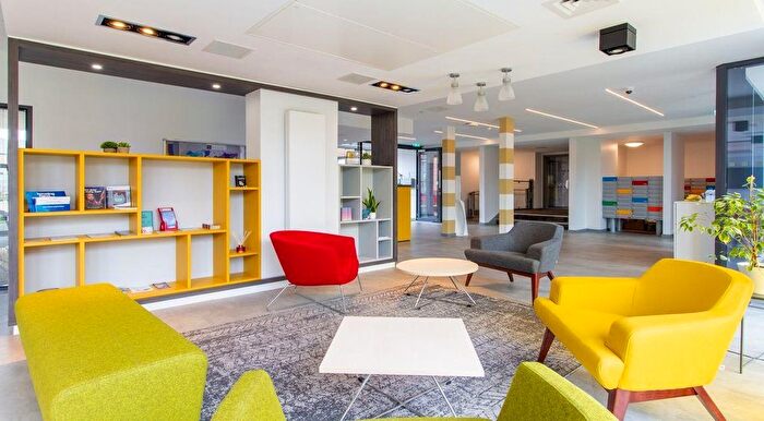 Studio To Rent In Newcastle Road, Nevilles Cross, Durham, DH1