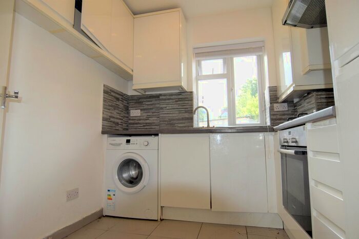 2 Bedroom Flat To Rent In Raglan Court, Empire Way, Wembley, London, HA9