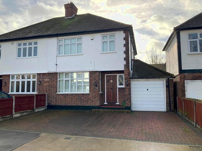 3 Bedroom Semi-Detached House To Rent In Martin Dene, Bexleyheath, Kent, DA6