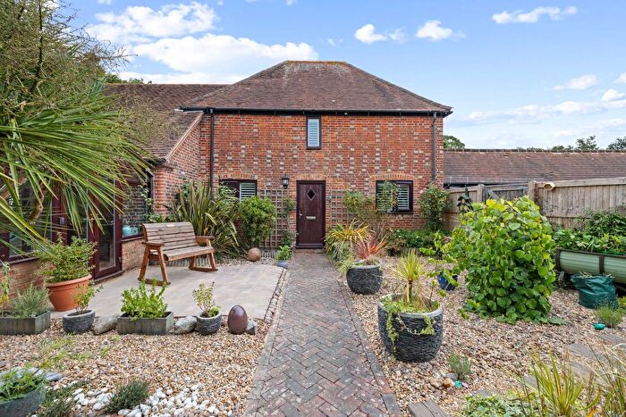 3 Bedroom Barn Conversion For Sale In Marsh Lane, Runcton, PO20