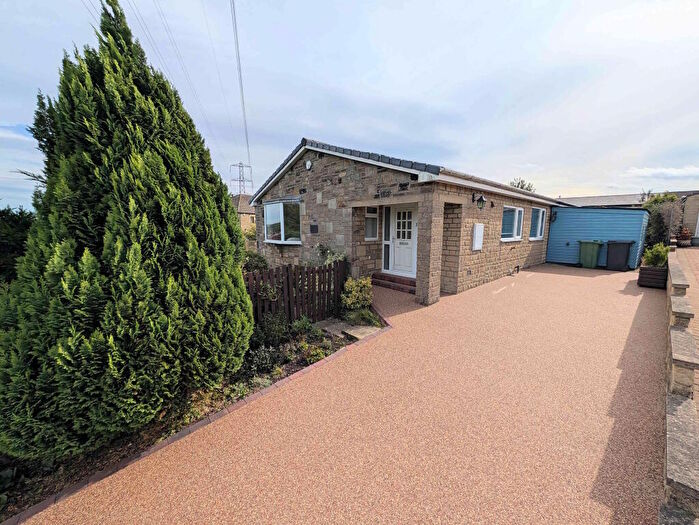 2 Bedroom Detached Bungalow For Sale In Jerwood Hill Road, Halifax, HX3