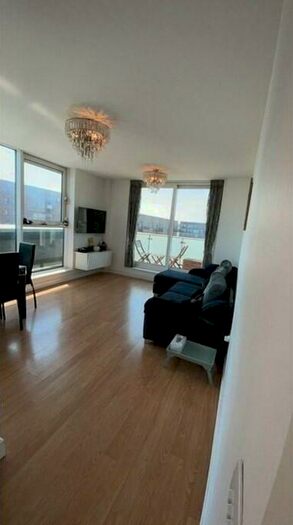 3 Bedroom Apartment To Rent In Gallions Road, London, E16