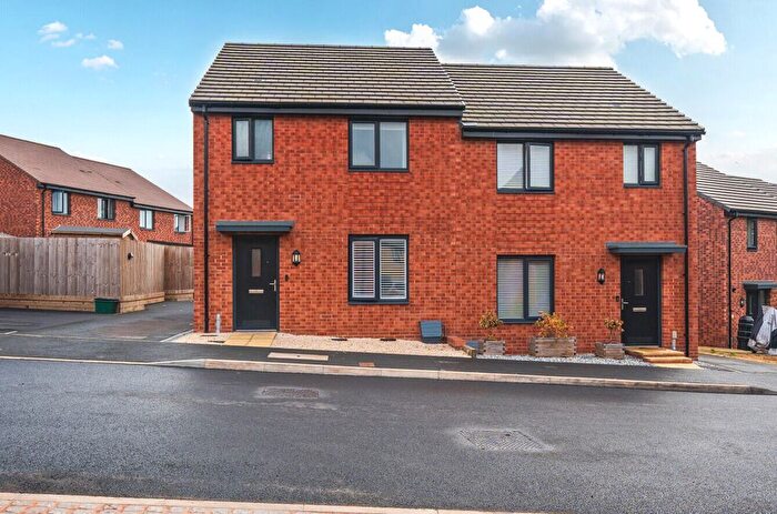 3 Bedroom Property For Sale In Elizabeth Road, Cullompton, EX15