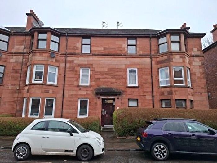 2 Bedroom Flat To Rent In Cartside Street, Glasgow, G42