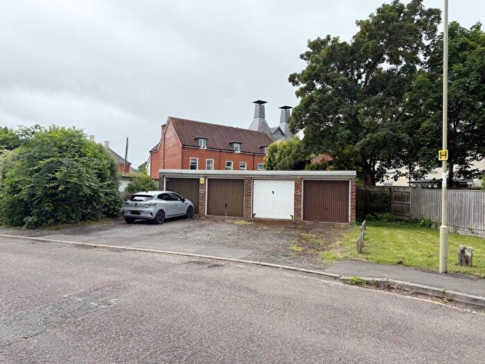 Garage / Parking For Sale In Garages, Amp;, Princes Road, Romsey, Hampshire, SO51