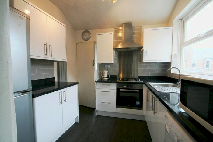 4 Bedroom Maisonette To Rent In Rokeby Terrace, Heaton, NE6