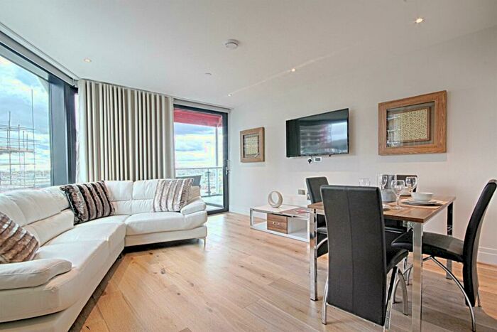 1 Bedroom Flat To Rent In Riverlight Quay, Nine Elms, London, SW11