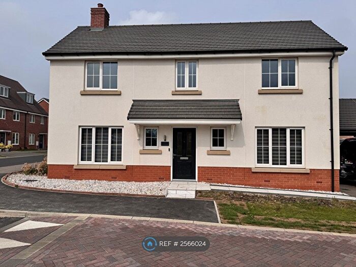 4 Bedroom Detached House To Rent In Burgh Drive, Bletchley, Milton Keynes, MK3