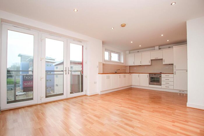2 Bedroom Flat For Sale In Cubitt Way, Peterborough, PE2