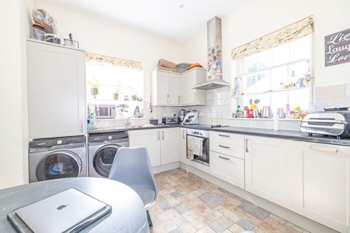 2 Bedroom Bungalow For Sale In Barton Mill Road, Canterbury, Kent, CT1