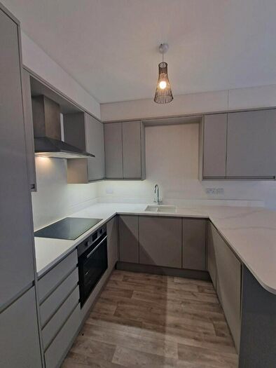 2 Bedroom Flat To Rent In Garden Mews, Blaydon, Tyne And Wear, NE21