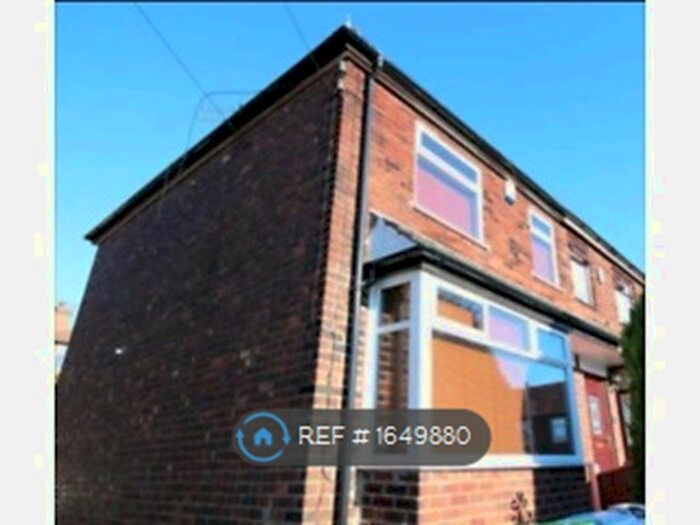 2 Bedroom Semi-Detached House To Rent In Wilma Avenue, Manchester, M9